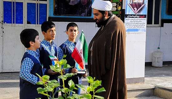 شرایط تأسیس مدارس مسجد محور
